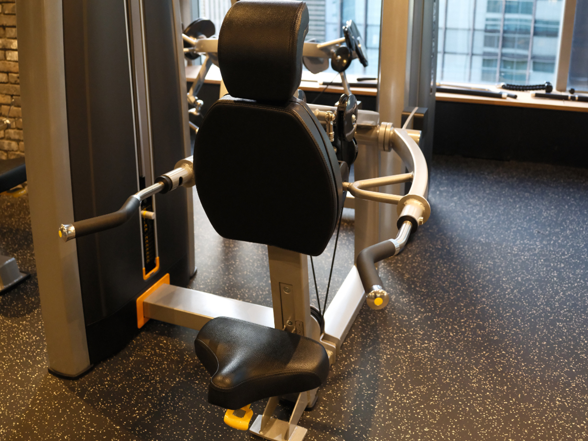 GYM チェストプレス